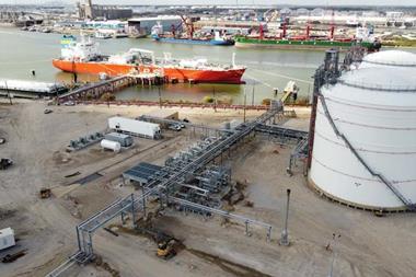 Barge and vessel unloading and two 15,000 tonne ammonia storage tanks at the Vopak Moda Houston terminal
