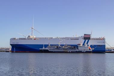 Ship taking on LNG in ship-to-ship bunkering