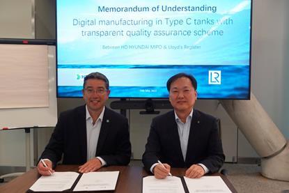 Nick Brown, CEO of Lloyd’s Register and Hyung Kwan Kim, CEO of HD Hyundai Mipo