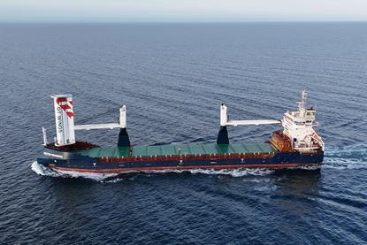 MV Vectis Progress with AirWing - credit GT Wings