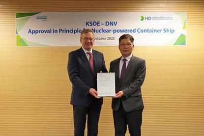 Geir Dugstad, technical director at DNV and Sungkon Han, SVP at HD KSOE