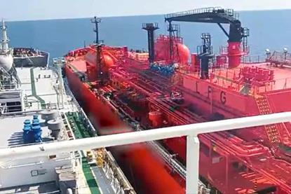 Ship-to-ship-transfer-of-ammonia-Source-Exmar-1024x513