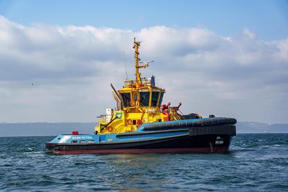 SAAM 'Petrel'