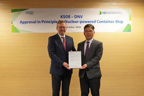 Geir Dugstad, technical director at DNV and Sungkon Han, SVP at HD KSOE
