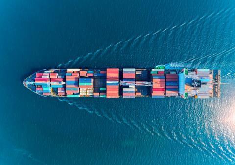 285566_dbschenker_biofuelinoceanfreight_creditshutterstock_527977