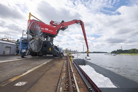 Salt transport points up potential for Rhine H2 ship propulsion.