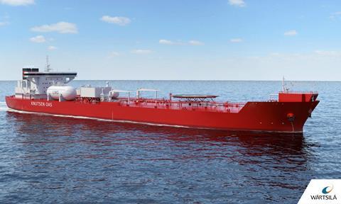 The two new shuttle tankers for the KNOT Group will feature Wärtsilä’s unique technology combining VOC recovery with an LNG fuel gas supply system.