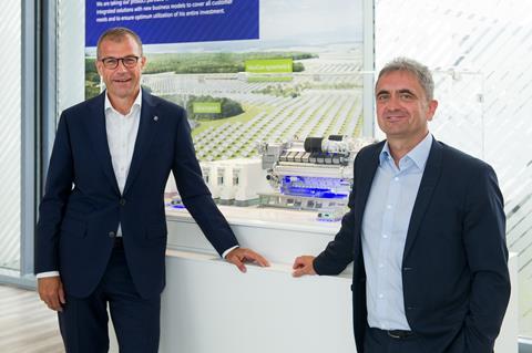 Andreas Schell (l) and Dr Uwe Lauber Photo: Rolls-Royce