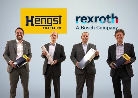Christopher Heine, CEO Hengst; Uwe Thiedemann, Werkleiter Bosch Rexroth filtration Ketsch; Volker Schiek, senior vice president Bosch Rexroth and Volker Plücker, group vice president filtration for industry & environment Hengst Photo: Hengst