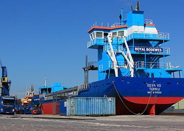New Dutch/German yard gets first ship (photo: Stadt Papenburg)