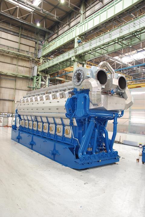 The Wärtsilä 50DF tri-fuel medium-speed engine can switch smoothly between natural gas, light fuel oil and heavy fuel oil during operation