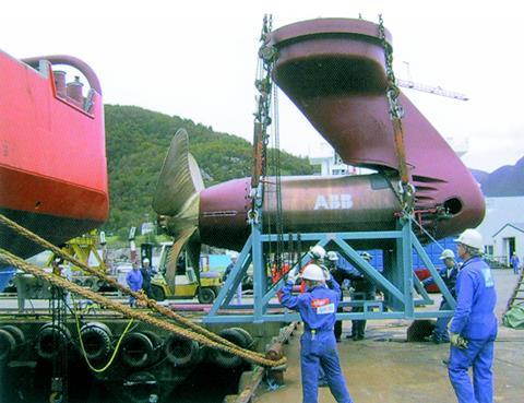 An Azipod-C being installed on a previous offshore ship