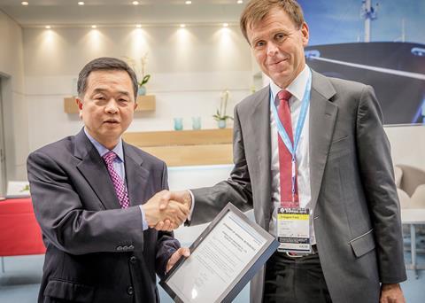 DNV GL's Svensen presented HHI's Moon-kyoon with the AiP certificate at a ceremony held during Nor-Shipping