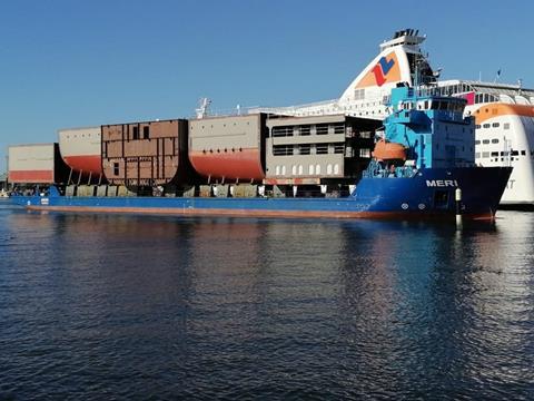 Lithuanian-built blocks for Swan Hellenic cruiseship arriving at Helsinki. (credit: Helsinki Shipyard).