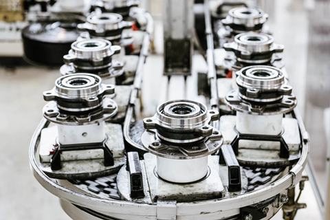 SKF has used the oil recovery technology at two production sites in Italy with encouraging results. (credit: SKF)