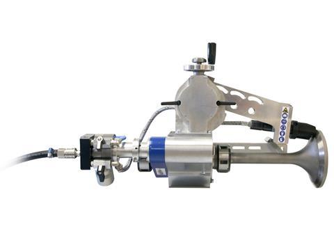 Chris Marine’s portable valve spindle grinder, developed for Wärtsilä